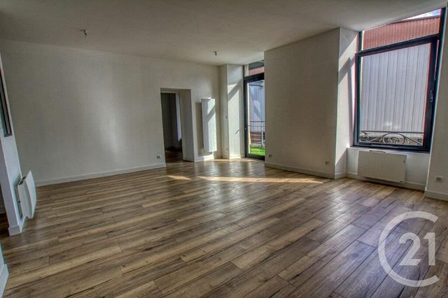 Appartement F2 à vendre - 2 pièces - 57.0 m2 - VESOUL - 70 - FRANCHE-COMTE - Century 21 Est Agence Appartement F2 à vendre - 2 pièces - 57.0 m2 - VESOUL - 70 - FRANCHE-COMTE - Century 21 Est Agence