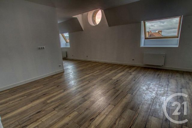 Appartement F2 à vendre - 2 pièces - 59.5 m2 - VESOUL - 70 - FRANCHE-COMTE - Century 21 Est Agence Appartement F2 à vendre - 2 pièces - 59.5 m2 - VESOUL - 70 - FRANCHE-COMTE - Century 21 Est Agence
