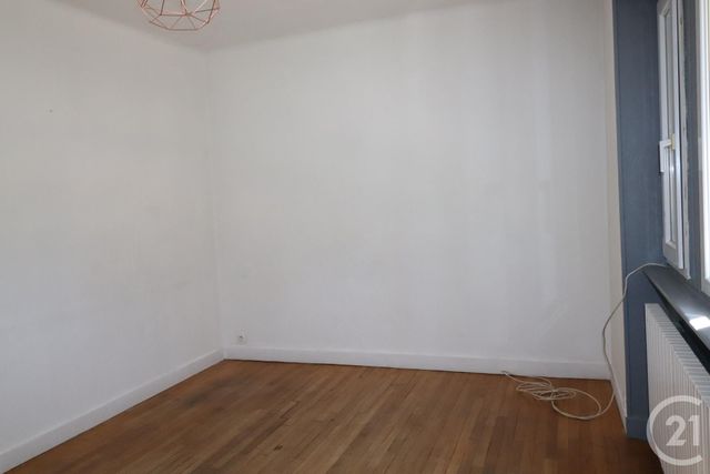 Appartement T3 à vendre - 3 pièces - 60.0 m2 - VESOUL - 70 - FRANCHE-COMTE - Century 21 Est Agence Appartement T3 à vendre - 3 pièces - 60.0 m2 - VESOUL - 70 - FRANCHE-COMTE - Century 21 Est Agence