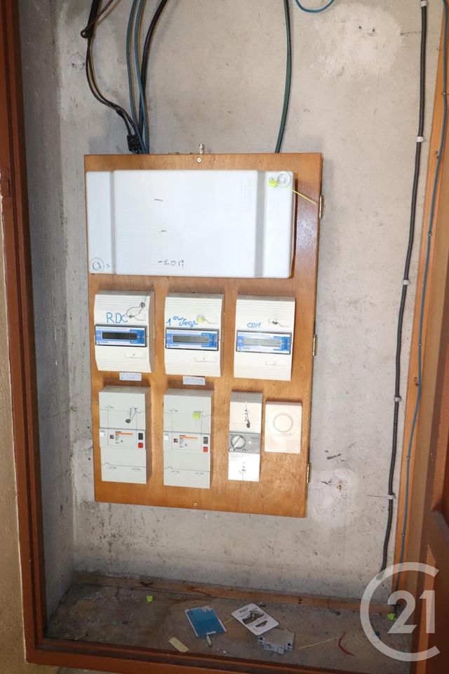 immeuble à vendre - 240.0 m2 - VESOUL - 70 - FRANCHE-COMTE - Century 21 Est Agence immeuble à vendre - 240.0 m2 - VESOUL - 70 - FRANCHE-COMTE - Century 21 Est Agence