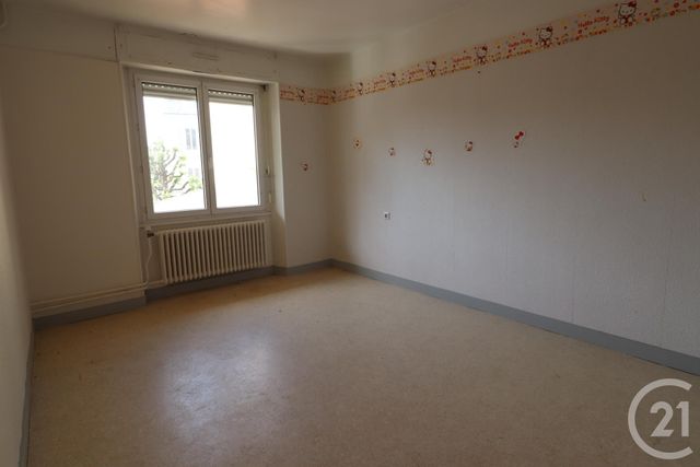 Appartement T4 à vendre - 4 pièces - 90.56 m2 - VESOUL - 70 - FRANCHE-COMTE - Century 21 Est Agence Appartement T4 à vendre - 4 pièces - 90.56 m2 - VESOUL - 70 - FRANCHE-COMTE - Century 21 Est Agence