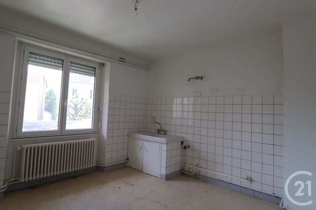 Appartement T4 à vendre - 4 pièces - 90.56 m2 - VESOUL - 70 - FRANCHE-COMTE - Century 21 Est Agence Appartement T4 à vendre - 4 pièces - 90.56 m2 - VESOUL - 70 - FRANCHE-COMTE - Century 21 Est Agence