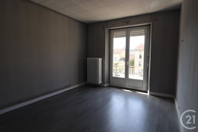 Appartement T4 à vendre - 4 pièces - 91.83 m2 - VESOUL - 70 - FRANCHE-COMTE - Century 21 Est Agence Appartement T4 à vendre - 4 pièces - 91.83 m2 - VESOUL - 70 - FRANCHE-COMTE - Century 21 Est Agence