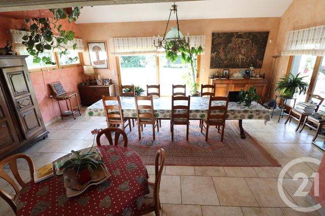 Afficher la photo en grand maison à vendre - 10 pièces - 257.26 m2 - VESOUL - 70 - FRANCHE-COMTE - Century 21 Est Agence