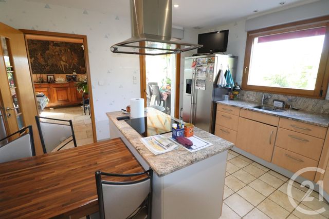 Afficher la photo en grand maison à vendre - 10 pièces - 257.26 m2 - VESOUL - 70 - FRANCHE-COMTE - Century 21 Est Agence