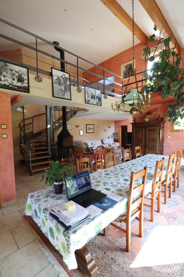 Afficher la photo en grand maison à vendre - 10 pièces - 257.26 m2 - VESOUL - 70 - FRANCHE-COMTE - Century 21 Est Agence