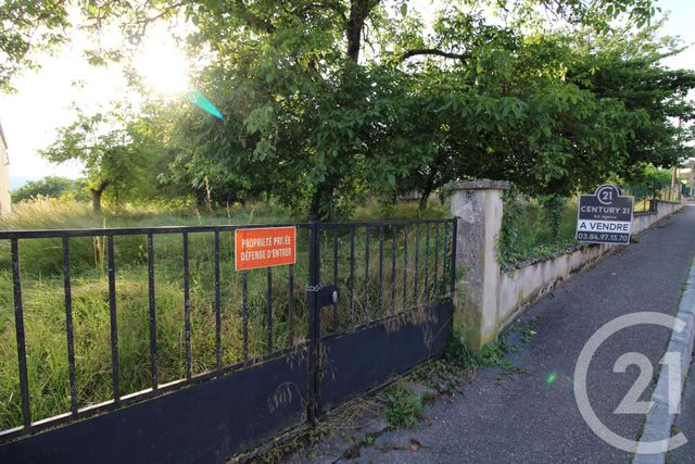 Afficher la photo en grand terrain à vendre - 2311.0 m2 - PORT SUR SAONE - 70 - FRANCHE-COMTE - Century 21 Est Agence