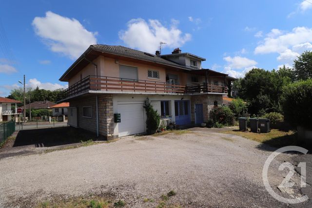 Afficher la photo en grand maison à vendre - 15 pièces - 295.0 m2 - VESOUL - 70 - FRANCHE-COMTE - Century 21 Est Agence