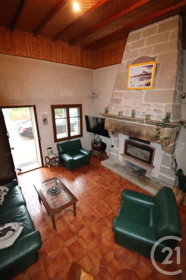 Afficher la photo en grand maison à vendre - 9 pièces - 186.26 m2 - VESOUL - 70 - FRANCHE-COMTE - Century 21 Est Agence