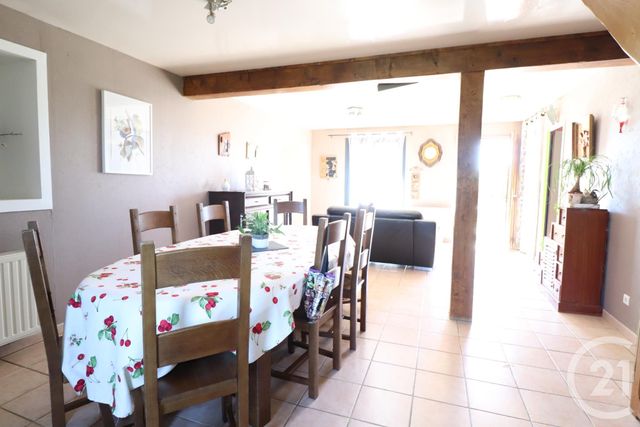 Afficher la photo en grand maison à vendre - 8 pièces - 163.68 m2 - COMBEAUFONTAINE - 70 - FRANCHE-COMTE - Century 21 Est Agence