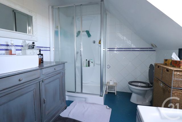 Afficher la photo en grand maison à vendre - 8 pièces - 163.68 m2 - COMBEAUFONTAINE - 70 - FRANCHE-COMTE - Century 21 Est Agence