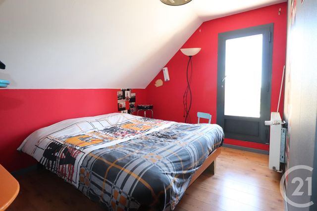Afficher la photo en grand maison à vendre - 8 pièces - 163.68 m2 - COMBEAUFONTAINE - 70 - FRANCHE-COMTE - Century 21 Est Agence
