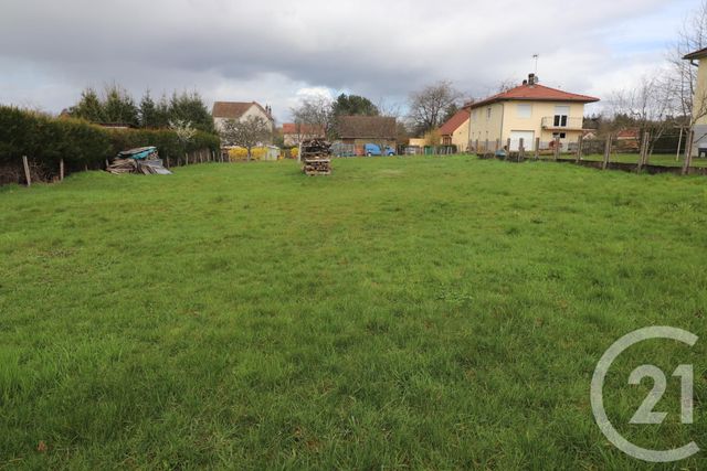 Afficher la photo en grand terrain à vendre - 1040.0 m2 - PORT SUR SAONE - 70 - FRANCHE-COMTE - Century 21 Est Agence