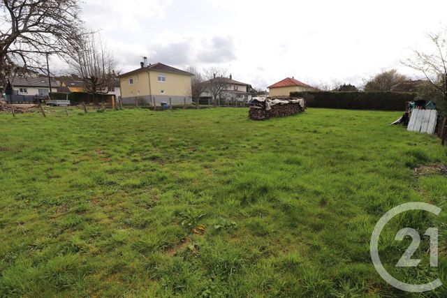 Afficher la photo en grand terrain à vendre - 1040.0 m2 - PORT SUR SAONE - 70 - FRANCHE-COMTE - Century 21 Est Agence